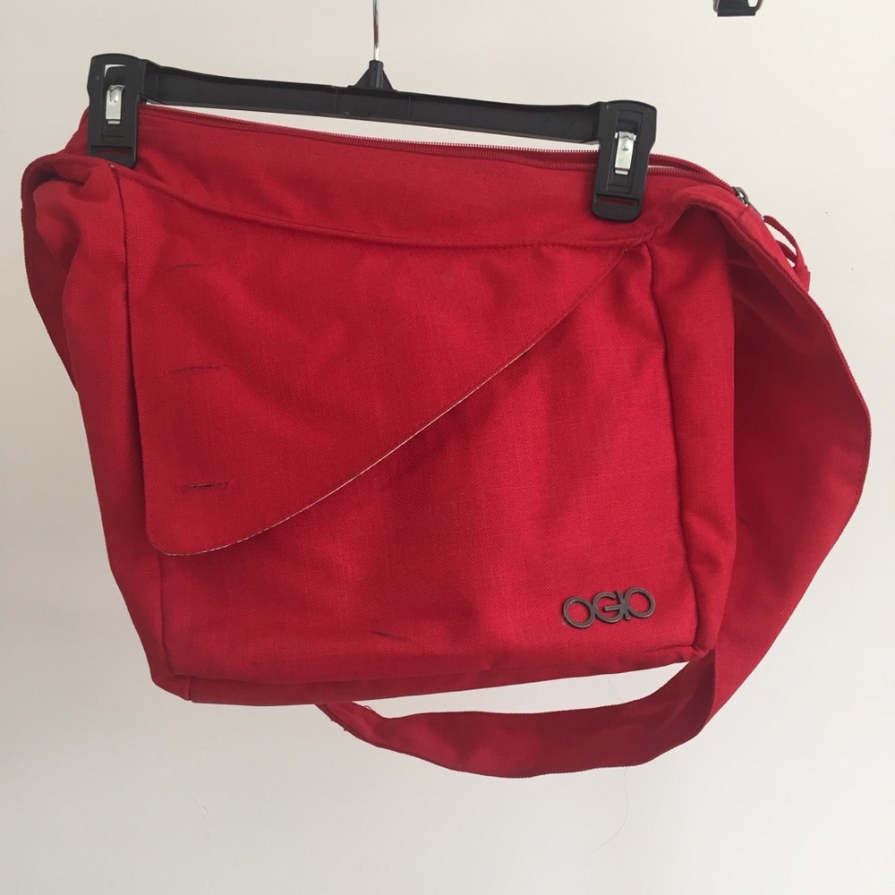 Red Ogio tablet bag
